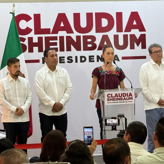 Guillermo Santiago acompaña a la Dra. Claudia Sheinbaum en rueda de prensa en Comitán
