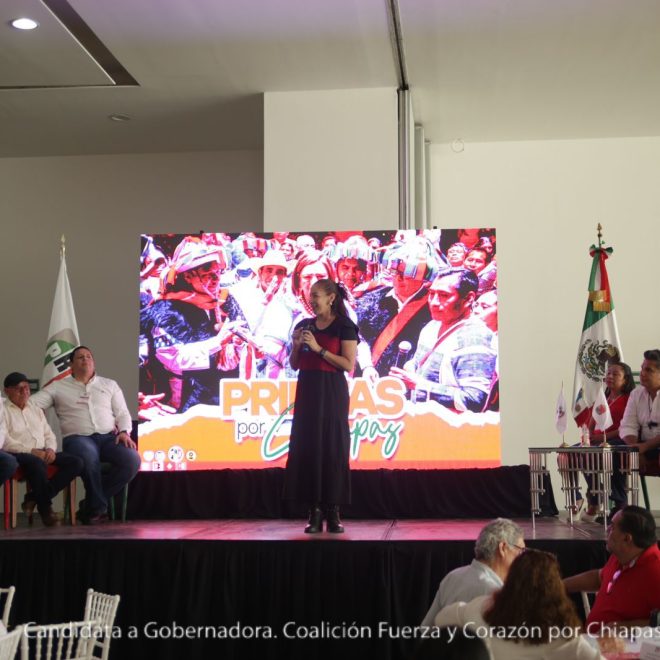 Olga Luz Espinosa asiste a la jornada de capacitación y encuentro de Priistas por Chiapas