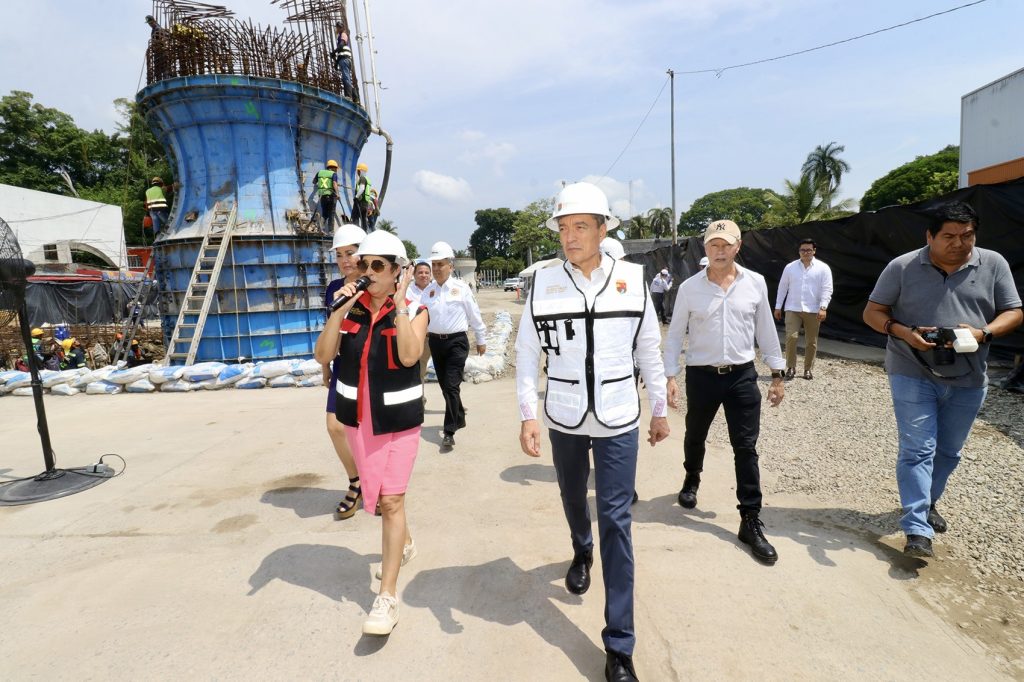 Constata Rutilio Escandón avance de la obra del Paso a Desnivel Vehicular San Juan, en Tapachula