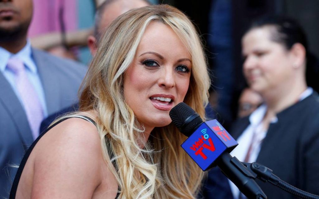 Stormy Daniels se siente "un poco reivindicada" tras veredicto de la corte hacia Trump - El Heraldo de Chiapas