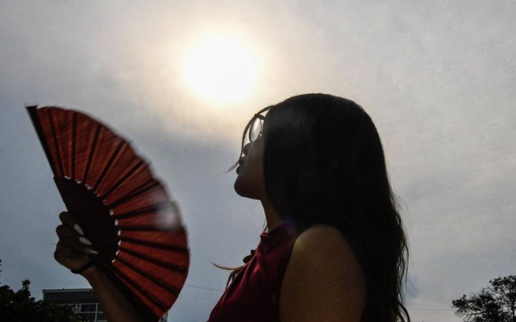 Tercera onda de calor provoca en 19 de 32 estados temperaturas superiores a 45 grados - El Heraldo de Chiapas