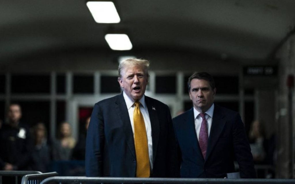 Trump dice que ni la Madre Teresa podría salir airosa de los cargos que enfrenta - El Heraldo de Chiapas