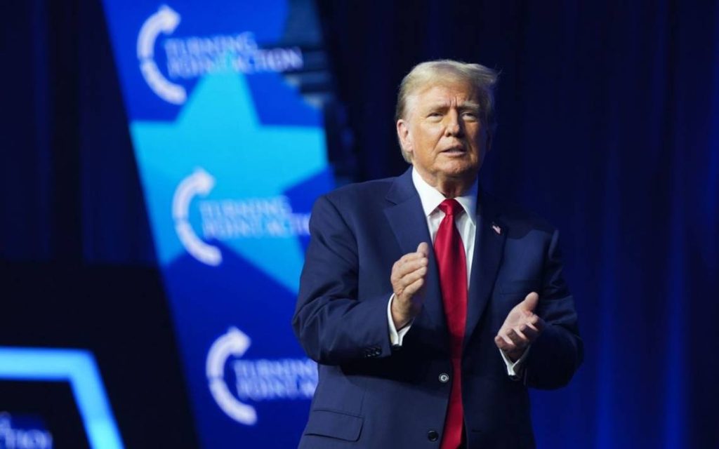 Trump participa en un foro de ultraderecha tras visitar iglesia afroamericana en Detroit - El Heraldo de Chiapas