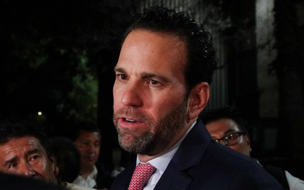 UIF no investiga a Carlos Loret de Mola pero sí a un socio de Latinus, afirma la UIF - El Heraldo de Chiapas